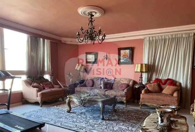 8077474 - Property Image 2