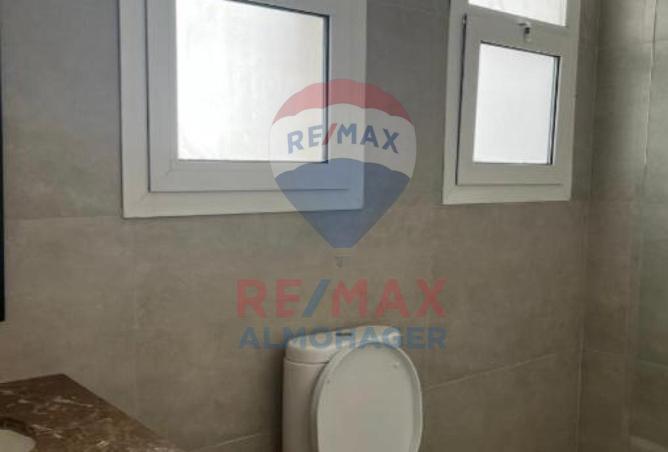 8325361 - Property Image 3