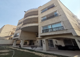 خلف بلازا مول فيلا كاملة 600 م موقع مميز بالسابع