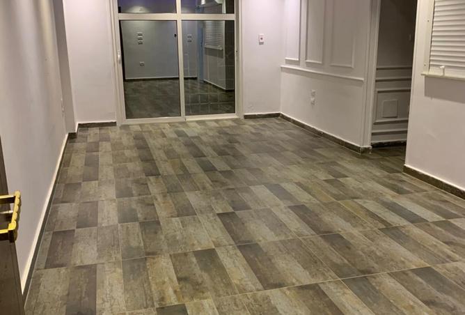 8412741 - Property Image 2