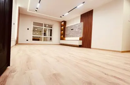 Apartment - 3 Bedrooms - 2 Bathrooms for sale in Madinaty - Cairo