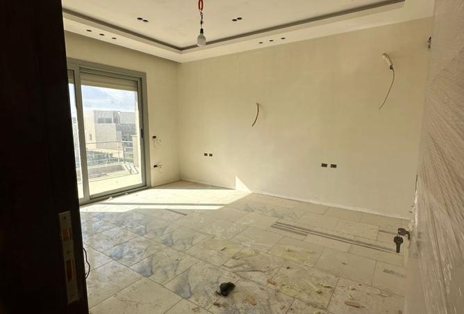 8523320 - Property Image 3