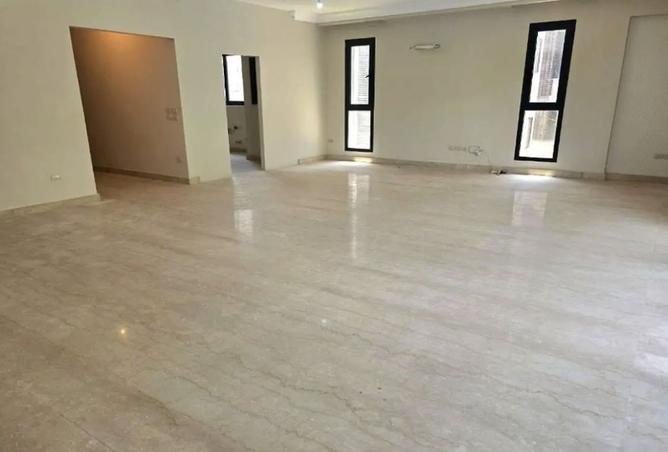 8406719 - Property Image 2