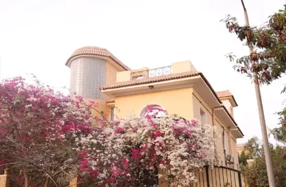 Villa - 3 Bedrooms - 3 Bathrooms for sale in Yasmine compound - 6 October Compounds - 6 October City - Giza