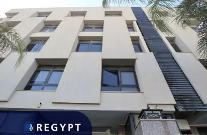 Office Space - Studio - 3 Bathrooms for rent in Zahraa Al Maadi St. - Degla - Hay El Maadi - Cairo