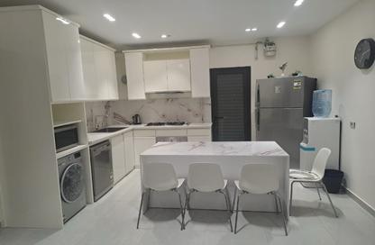 Apartment - 2 Bedrooms - 2 Bathrooms for rent in Lake View Residence - 5th Settlement Compounds - The 5th Settlement - New Cairo City - Cairo