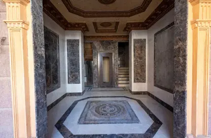Apartment - 3 Bedrooms - 2 Bathrooms for sale in Mohamed Naguib Axis - Abou El Houl - New Cairo City - Cairo