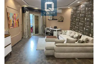 Apartment - 2 Bedrooms - 1 Bathroom for rent in Crystal Plaza - Zahraa El Maadi - Hay El Maadi - Cairo