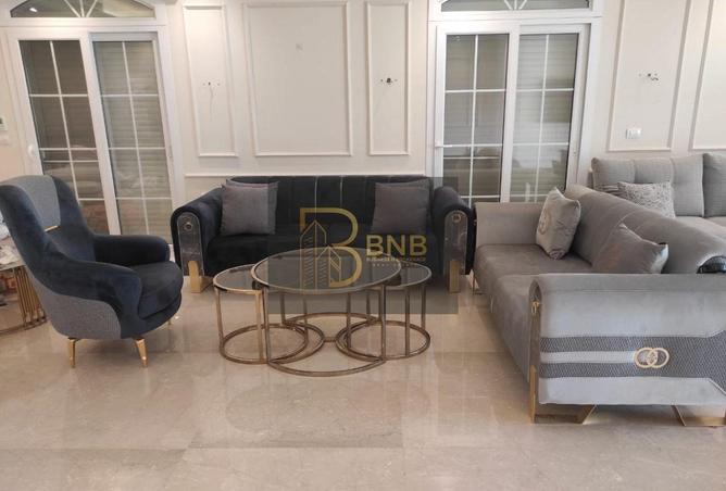 8393598 - Property Main Image