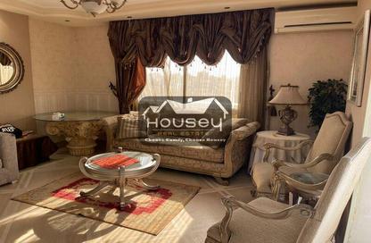 Apartment - 3 Bedrooms - 2 Bathrooms for sale in Ard El Golf - Heliopolis - Masr El Gedida - Cairo