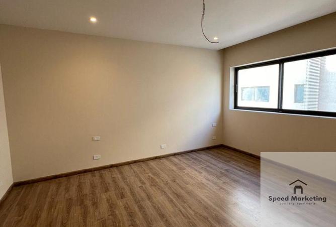 8389967 - Property Image 3