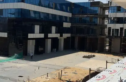 Office Space - Studio - 1 Bathroom for sale in Park Yard Mall - 1st District - 6 October City - Giza