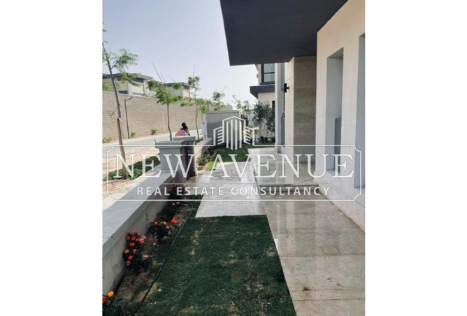 8100723 - Property Image 3