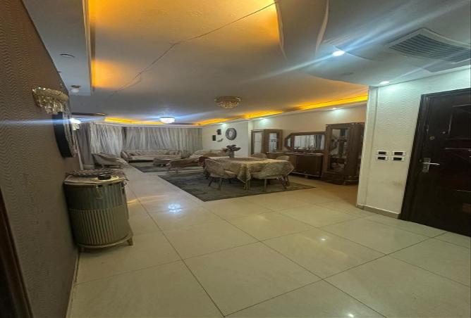 7989404 - Property Image 3