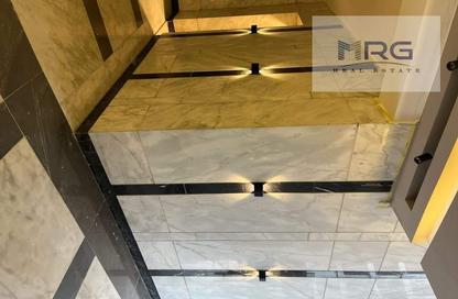 Apartment - 2 Bedrooms - 1 Bathroom for sale in Rayhanah Avenue - Zahraa El Maadi - Hay El Maadi - Cairo