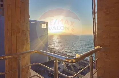 Apartment - 3 Bedrooms - 2 Bathrooms for sale in Camp Chezar - Hay Wasat - Alexandria
