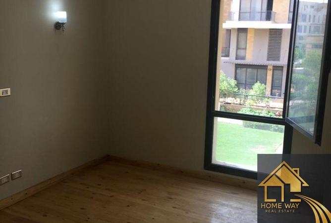 8125301 - Property Image 2