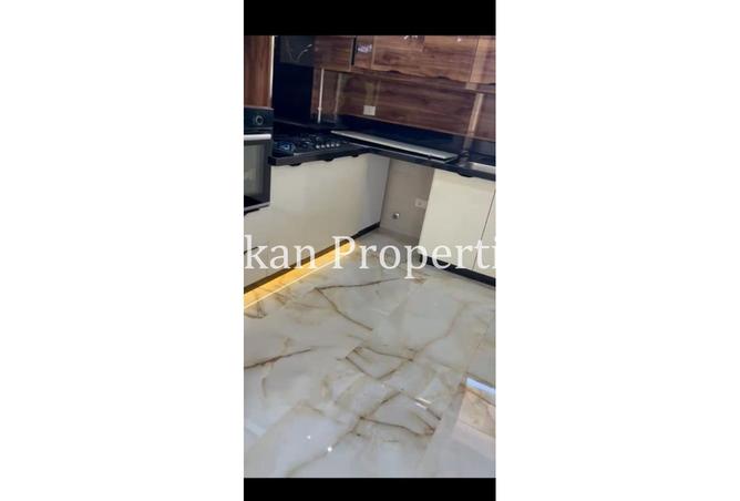 8010048 - Property Image 3