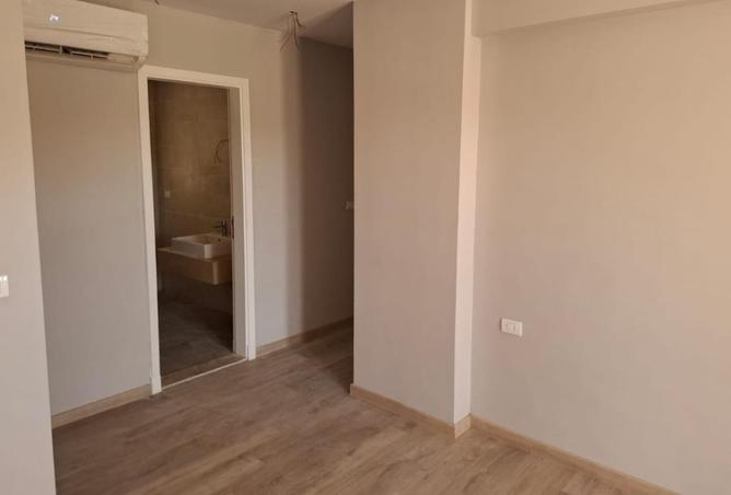 8488012 - Property Image 3