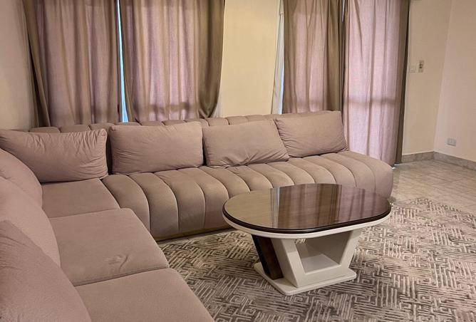 7947540 - Property Image 2