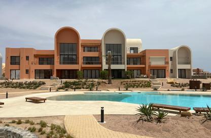 Chalet - 2 Bedrooms - 3 Bathrooms for sale in Mangroovy Residence - Al Gouna - Hurghada - Red Sea