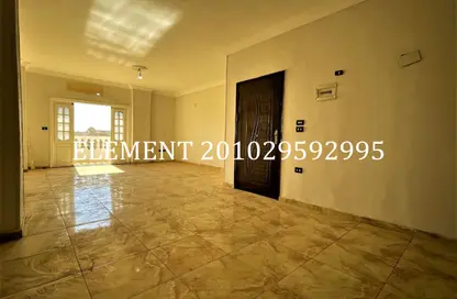 Apartment - 2 Bedrooms - 3 Bathrooms for sale in 11th District - Sheikh Zayed City - Giza