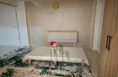شقة - 2 غرف نوم - 2 حمامات للبيع في شارع موسي ابن نصير - الحديقة الدولية - الحي السابع - مدينة نصر - القاهرة