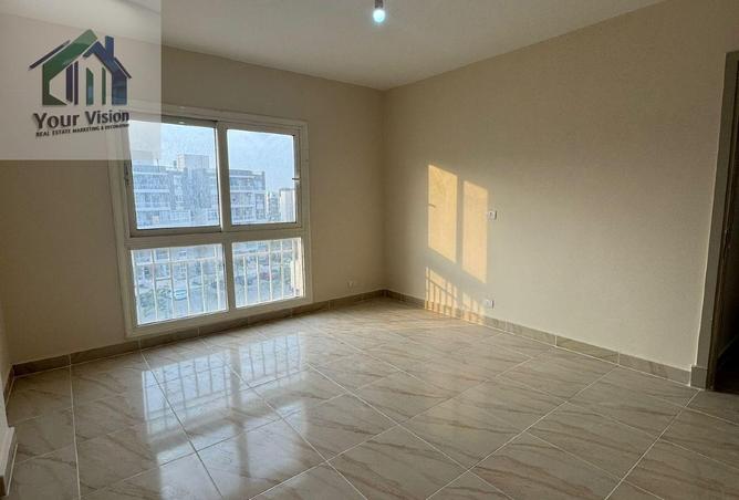 8418875 - Property Image 3