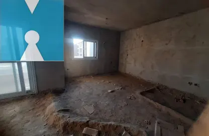 Apartment - 3 Bedrooms - 3 Bathrooms for sale in Cairo University Compound - Sheikh Zayed Compounds - Sheikh Zayed City - Giza