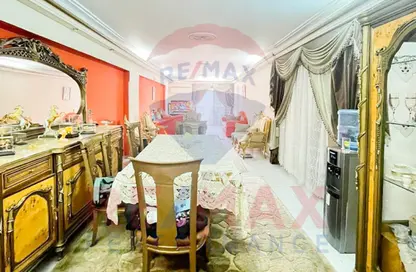 Apartment - 3 Bedrooms - 1 Bathroom for sale in Al Fath St. - Fleming - Hay Sharq - Alexandria