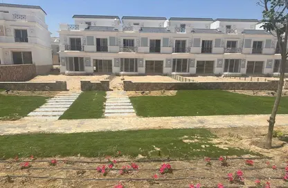Townhouse - 3 Bedrooms - 3 Bathrooms for sale in Mountain View 4 - 6 October Compounds - 6 October City - Giza