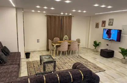Apartment - 2 Bedrooms - 1 Bathroom for rent in 8th District - Sheikh Zayed City - Giza
