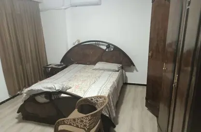 شقة - 3 غرف نوم - 2 حمامات للبيع في شارع التحرير - الدقي - الجيزة