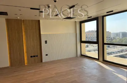 Office Space - Studio - 2 Bathrooms for rent in Mivida - 5th Settlement Compounds - The 5th Settlement - New Cairo City - Cairo