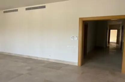Apartment - 4 Bedrooms - 4 Bathrooms for sale in Sodic West - Sheikh Zayed Compounds - Sheikh Zayed City - Giza
