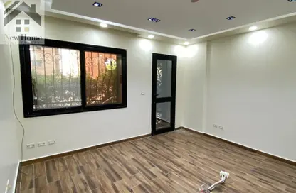 Apartment - 3 Bedrooms - 3 Bathrooms for sale in Zahraa El Maadi - Hay El Maadi - Cairo Apartment - 3 Bedrooms - 3 Bathrooms for sale in Zahraa El Maadi - Hay El Maadi - Cairo