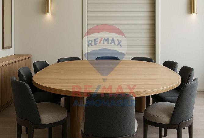 8387400 - Property Image 2