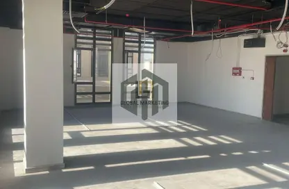 مساحات مكتبية - استوديو - 2 حمامات للايجار في ديستريكت 5 - كمبوندات التجمع الخامس - التجمع الخامس - مدينة القاهرة الجديدة - القاهرة