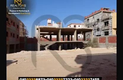 فيلا - 3 غرف نوم - 2 حمامات للبيع في أو ويست - كمبوندات 6 أكتوبر - مدينة 6 أكتوبر - الجيزة