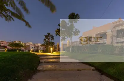 منزل مزدوج - 4 غرف نوم - 4 حمامات للبيع في كليوباترا بالاس - الحي الخامس - مدينة الشروق - القاهرة