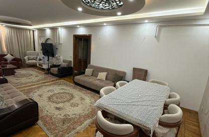 Apartment - 3 Bedrooms - 2 Bathrooms for sale in Makram Ebeid St. - 6th Zone - Nasr City - Cairo