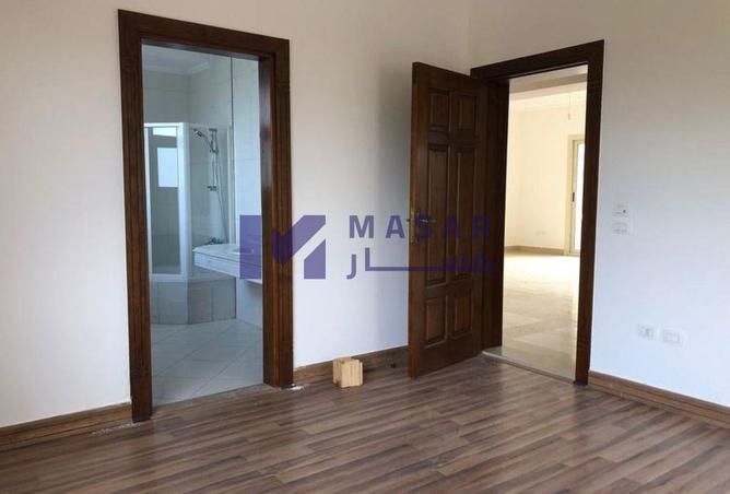 8237210 - Property Image 2