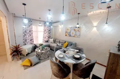 Apartment - 2 Bedrooms - 1 Bathroom for sale in Madinaty - Cairo