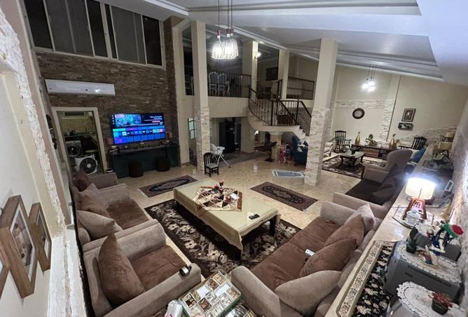 8381461 - Property Main Image