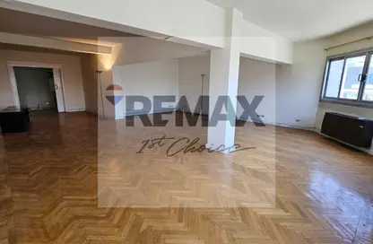 شقة - 3 غرف نوم - 2 حمامات للايجار في شارع الميرغني - ارض الجولف - مصر الجديدة - القاهرة