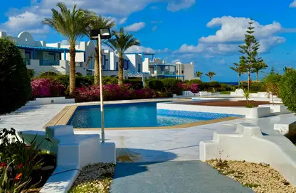 شاليه - 2 غرف نوم - 2 حمامات للبيع في ماونتن فيو راس الحكمة - راس الحكمة - الساحل الشمالي