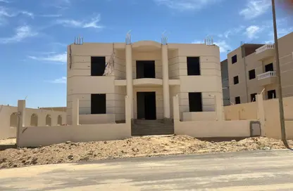 Villa - 5 Bedrooms - 4 Bathrooms for sale in Touristic 1 - Northern Expansions - 6 October City - Giza