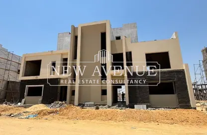 Villa - 5 Bedrooms - 6 Bathrooms for sale in Saada Compound - New Cairo City - Cairo