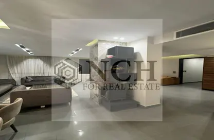 Apartment - 3 Bedrooms - 3 Bathrooms for sale in Eastown - 5th Settlement Compounds - The 5th Settlement - New Cairo City - Cairo
