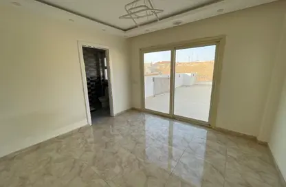 (بنتهاوس  (روف - 4 غرف نوم - 4 حمامات للايجار في ستون ريزيدنس - كمبوندات التجمع الخامس - التجمع الخامس - مدينة القاهرة الجديدة - القاهرة